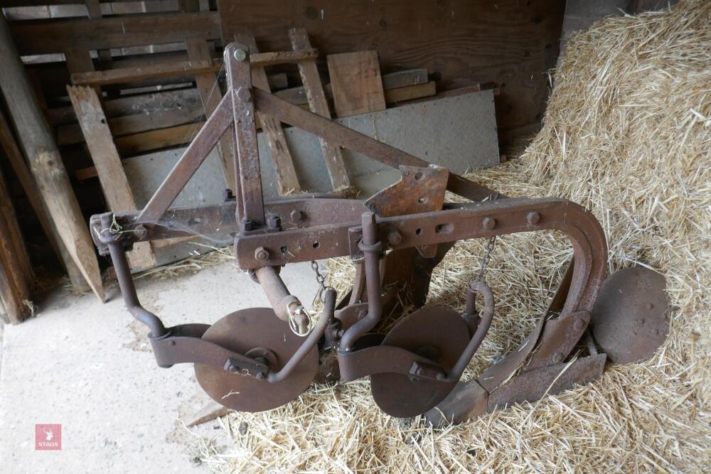 FERGUSON 2F MATCH PLOUGH