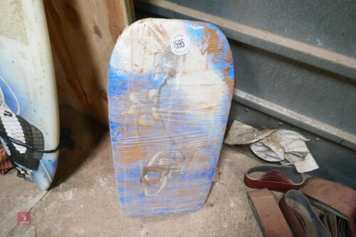 BODY BOARD