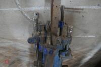 7 SASH CLAMPS - 4