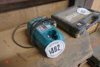 MAKITA BATTERY CHARGER - 4