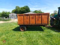 TIPPING TRAILER