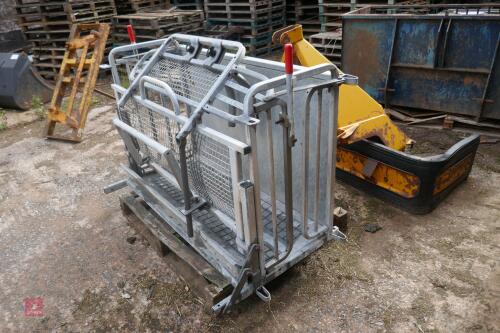 WM IRONWORKS SHEEP TURN OVER CRATE