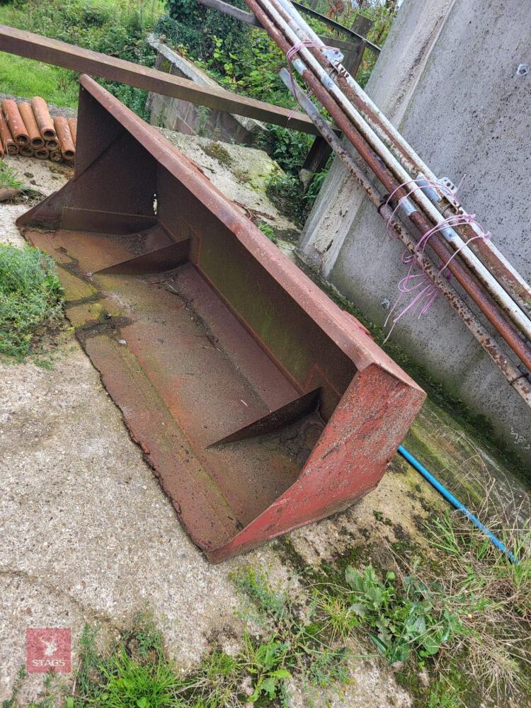 MASSEY LOADER BUCKET