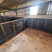 6 LARGE PIG PENS - 3