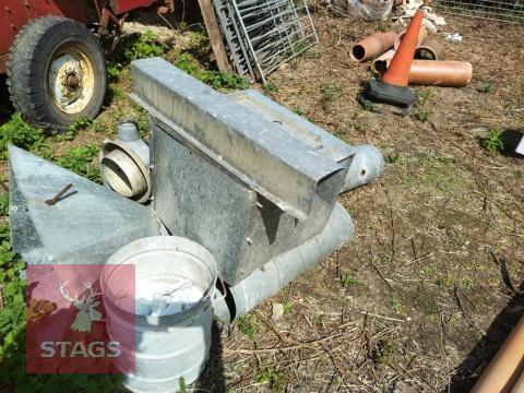 COLLECTION OF GALVANISED ITEMS