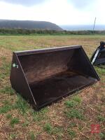 ALBUTT 7'6" GRAIN BUCKET