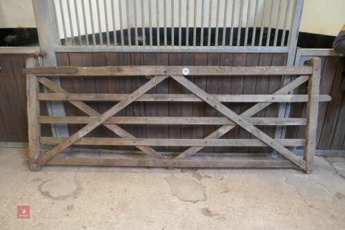 10' WOODEN GATE