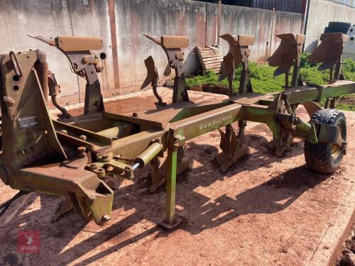 DOWDESWELL DP 7D 5 FURROW PLOUGH