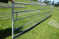 IAE 15' 1/2 MESH GALVANISED GATE - 2