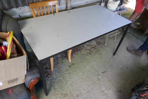 1.5M X 75XM X 75CM TABLE