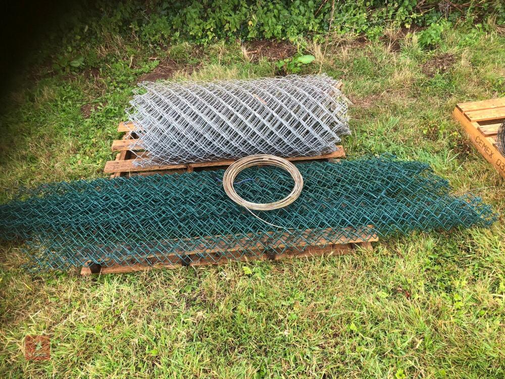 1 FULL ROLL OF HEAVY GAUGE CHAIN LINK