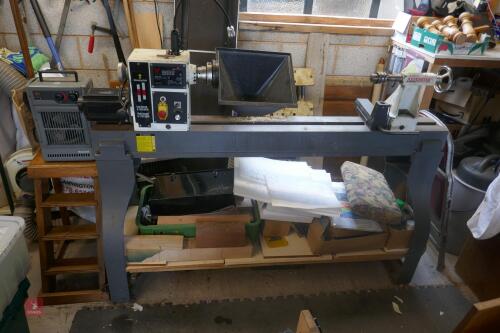 AXMINSTER AWBL1200 WOODTURNING LATHE