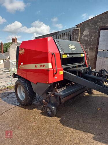 2010 VICON RF2235 ROUND BALER