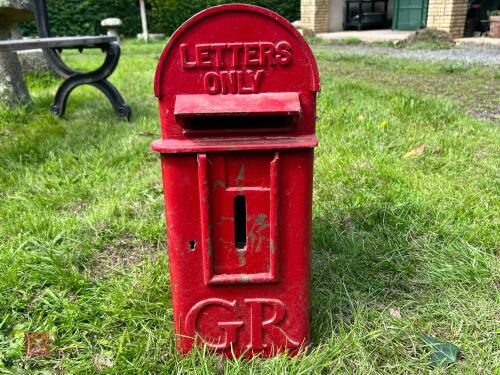 ORIGINAL ROYAL MAIL GR 'HOVIS' POST BOX