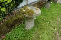 GRANITE STADDLE STONE - 2