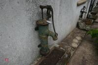 WALL MOUNTED WELL PUMP - 2