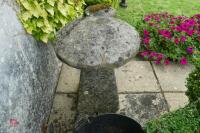 SANDSTONE STADDLE STONE - 2