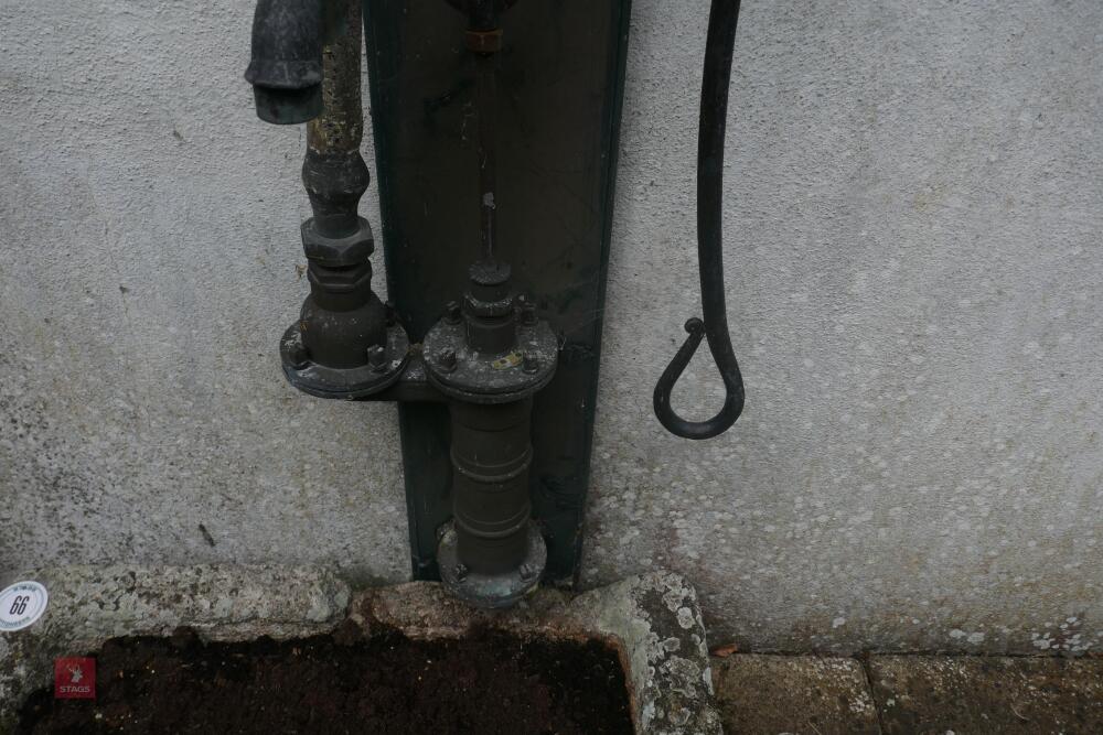 WALL MOUNTED WELL PUMP