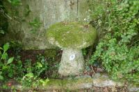 GRANITE STADDLE STONE - 3