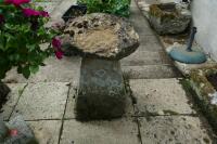 SANDSTONE STADDLE STONE - 5