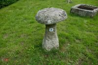 GRANITE STADDLE STONE - 5