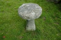 GRANITE STADDLE STONE - 2