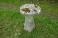 GRANITE STADDLE STONE - 4