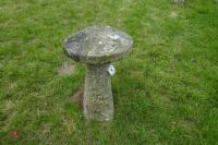 GRANITE STADDLE STONE - 2