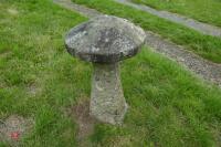 GRANITE STADDLE STONE - 3