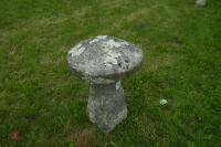 GRANITE STADDLE STONE - 2