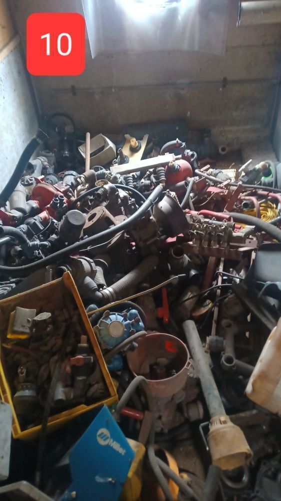 JOB LOT OF OLD SPRAYER PARTS