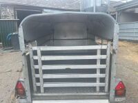 IFOR WILLIAMS SINGLE AXLE LIVESTOCK TRAILER - 13