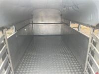 IFOR WILLIAMS SINGLE AXLE LIVESTOCK TRAILER - 14