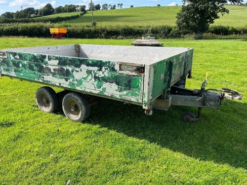 10' X 6' 10'' FLATBED TRAILER