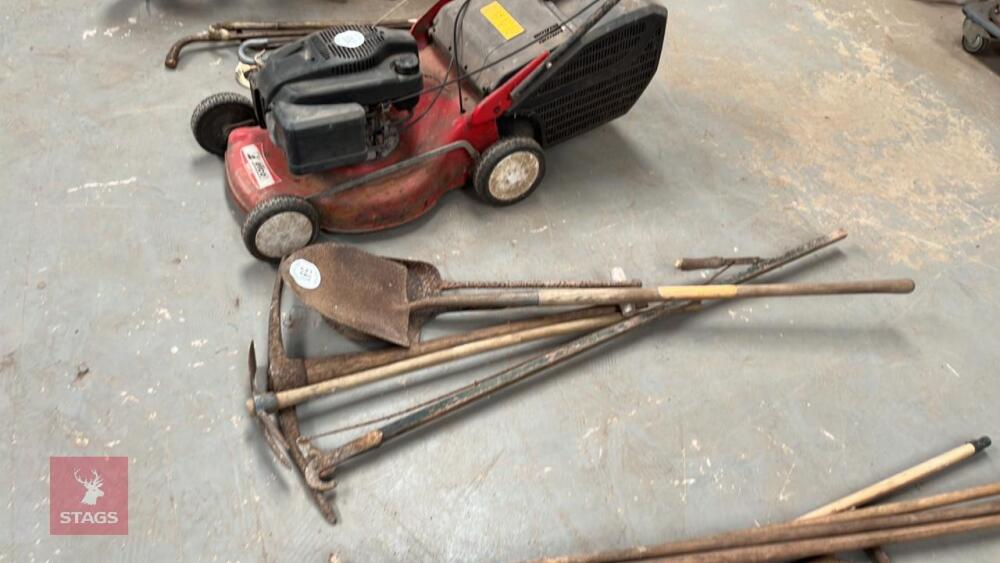 QTY OF GARDEN TOOLS