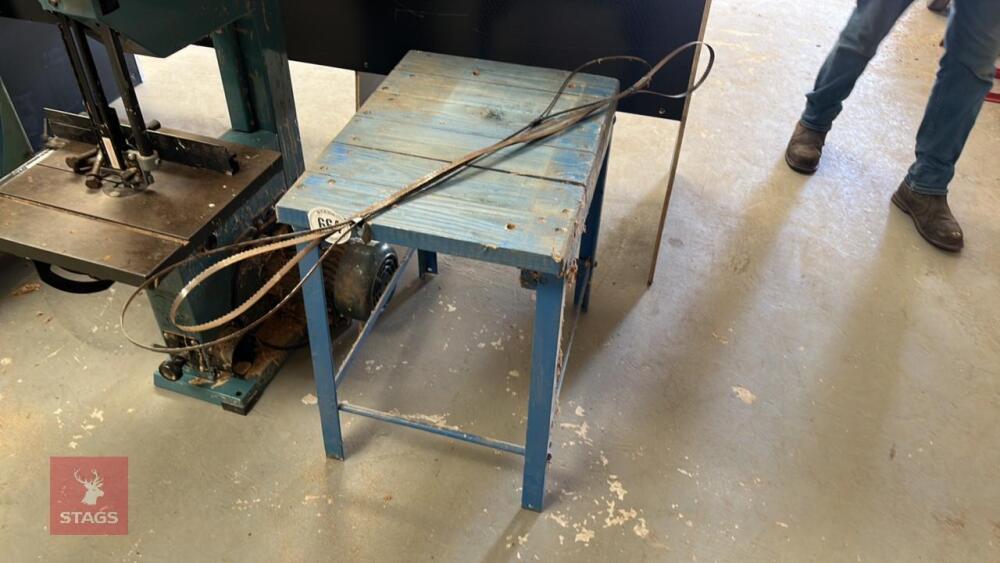 BANDSAW TABLE