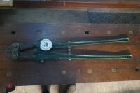 LARGE PORTER BOLT CUTTERS - 4