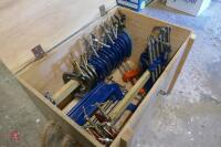 WHEELED BOX OF 36 MIXED G CLAMPS - 3