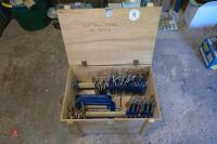 WHEELED BOX OF 36 MIXED G CLAMPS - 12