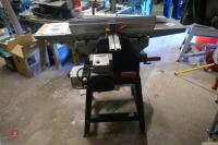 DEWALT PLANER/AUTO FEED THICKNESER & 3x - 3