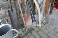 SELECTION OF GARDEN & OUTDOOR TOOLS - 9