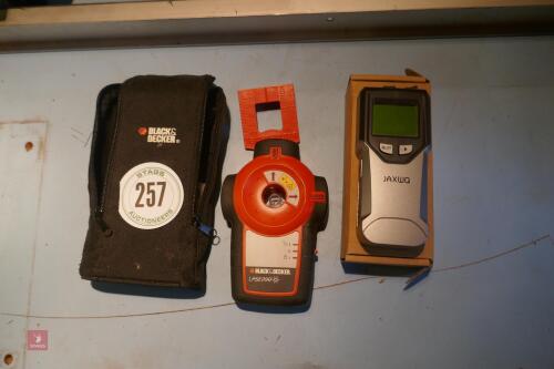 LASER LEVEL AND STUD FINDER