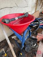 COMPACT TRACTOR SEEDER/SPINNER