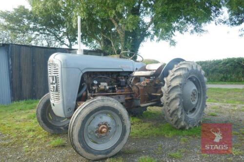 1957 FERGUSON 35 2WD TRACTOR