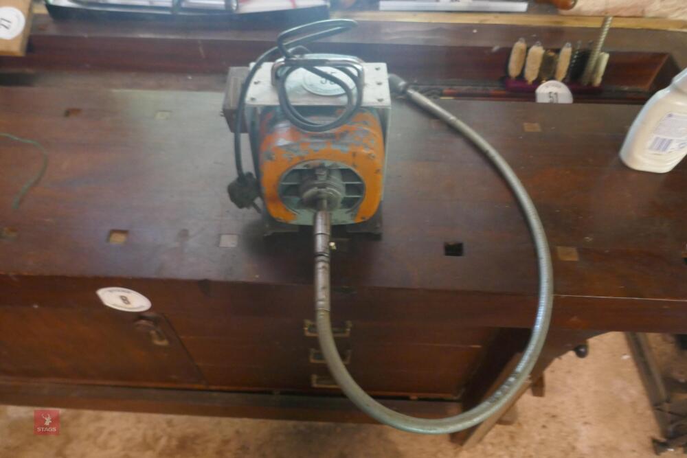 1/4 H.P ELECTRIC MOTOR WITH CARRY HANDLE