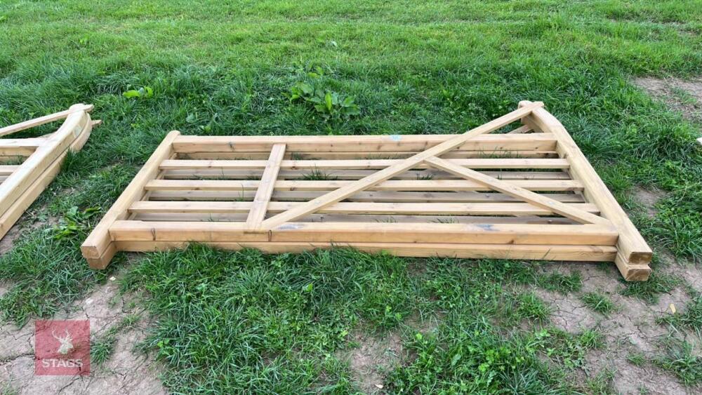 2 X 8' WOODEN GATES