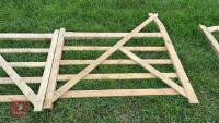 10' WOODEN DRIVEWAY GATES - 4