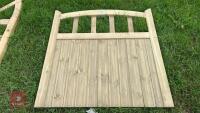 54'' TIMBER ORNATE GATE - 3