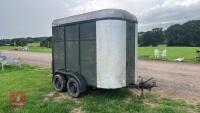 TWIN AXLE EQUINE TRAILER - 9