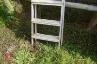 ALUMINIUM STEP LADDER - 2